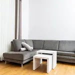 Elegant Apartament *